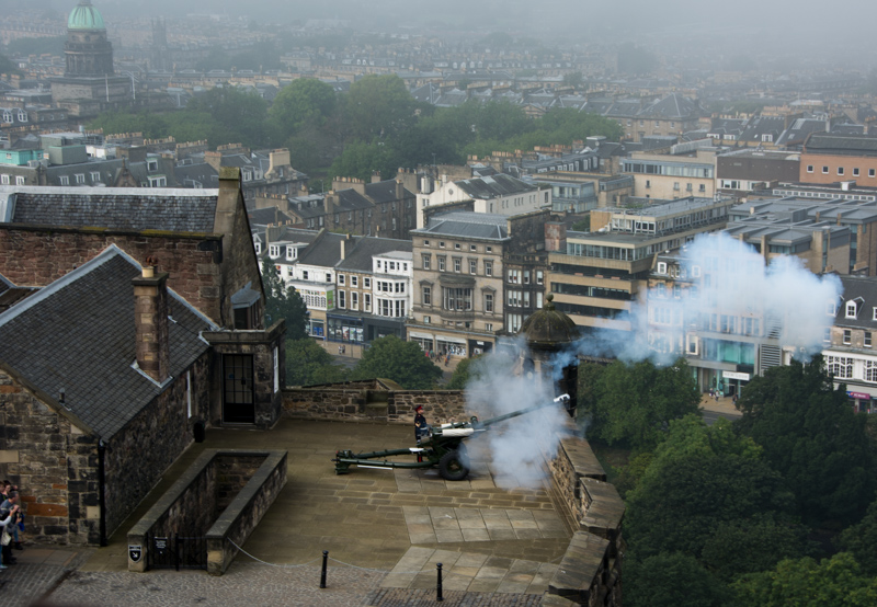 One O'clock gun at Edinburgh Castle